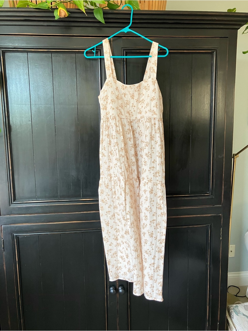 Carly Jean Los Angeles Cream Maxi Dress with Tan Floral Print